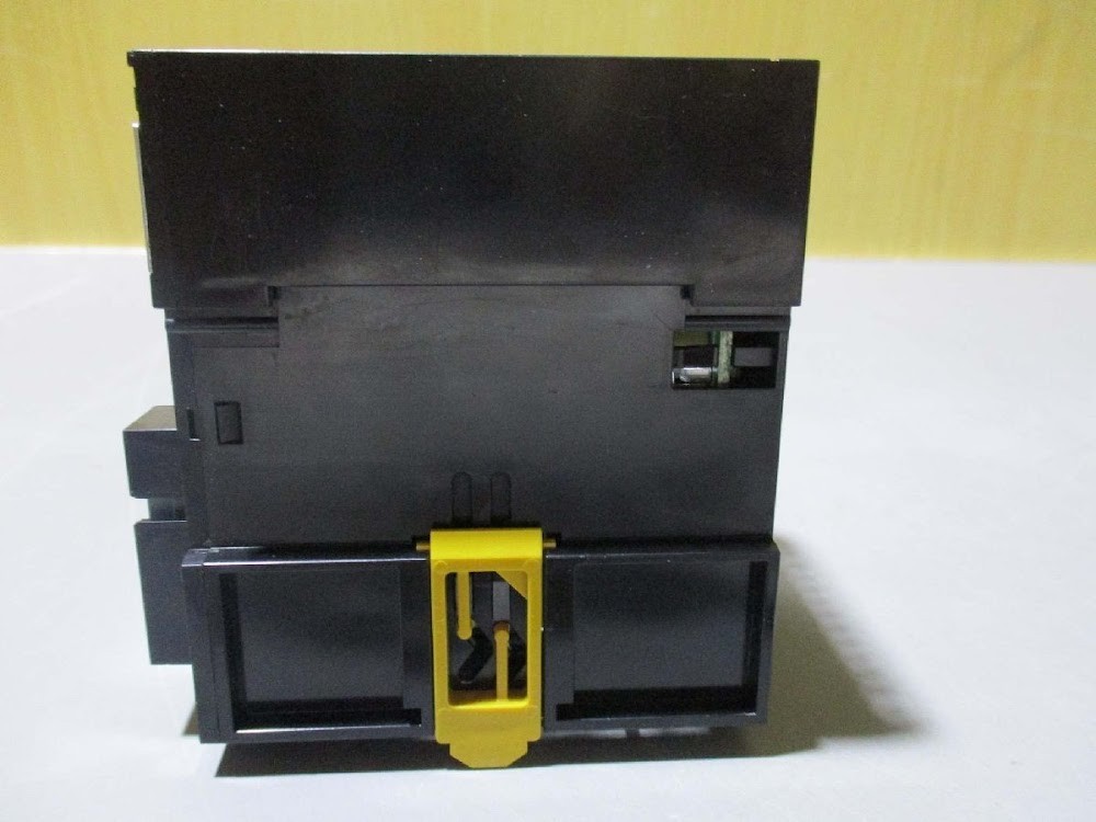 Omron CJ1W-PA205R Power Supply Unit USED #7