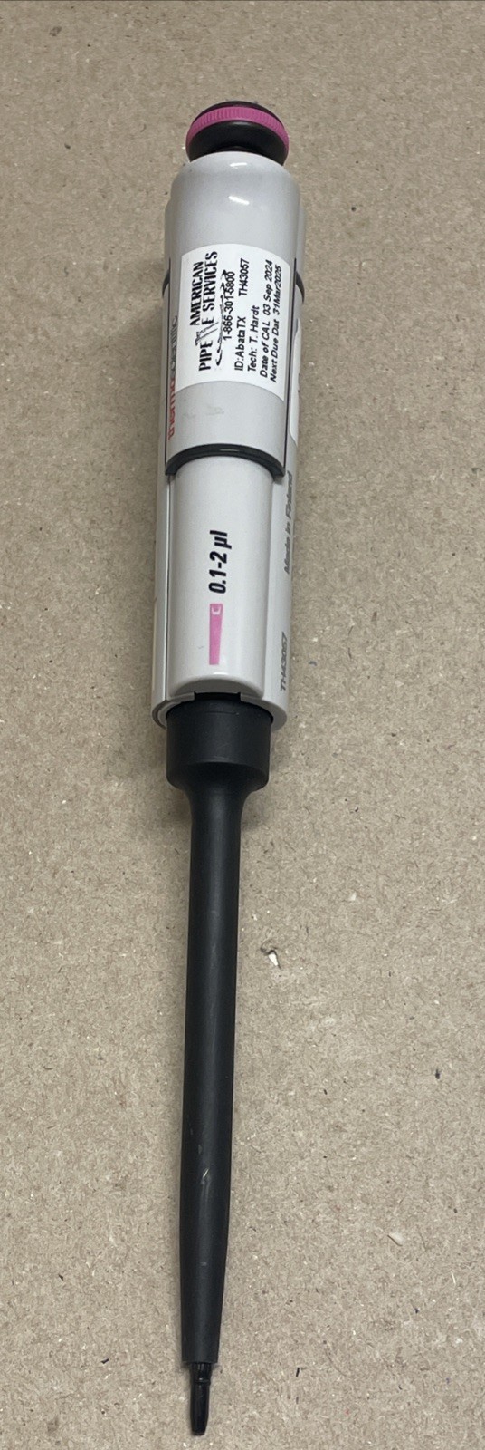 Thermo F1-CLIPTIP  0.1-2 uL Single Channel Pipette Manual 4641310N Calb. 9/24