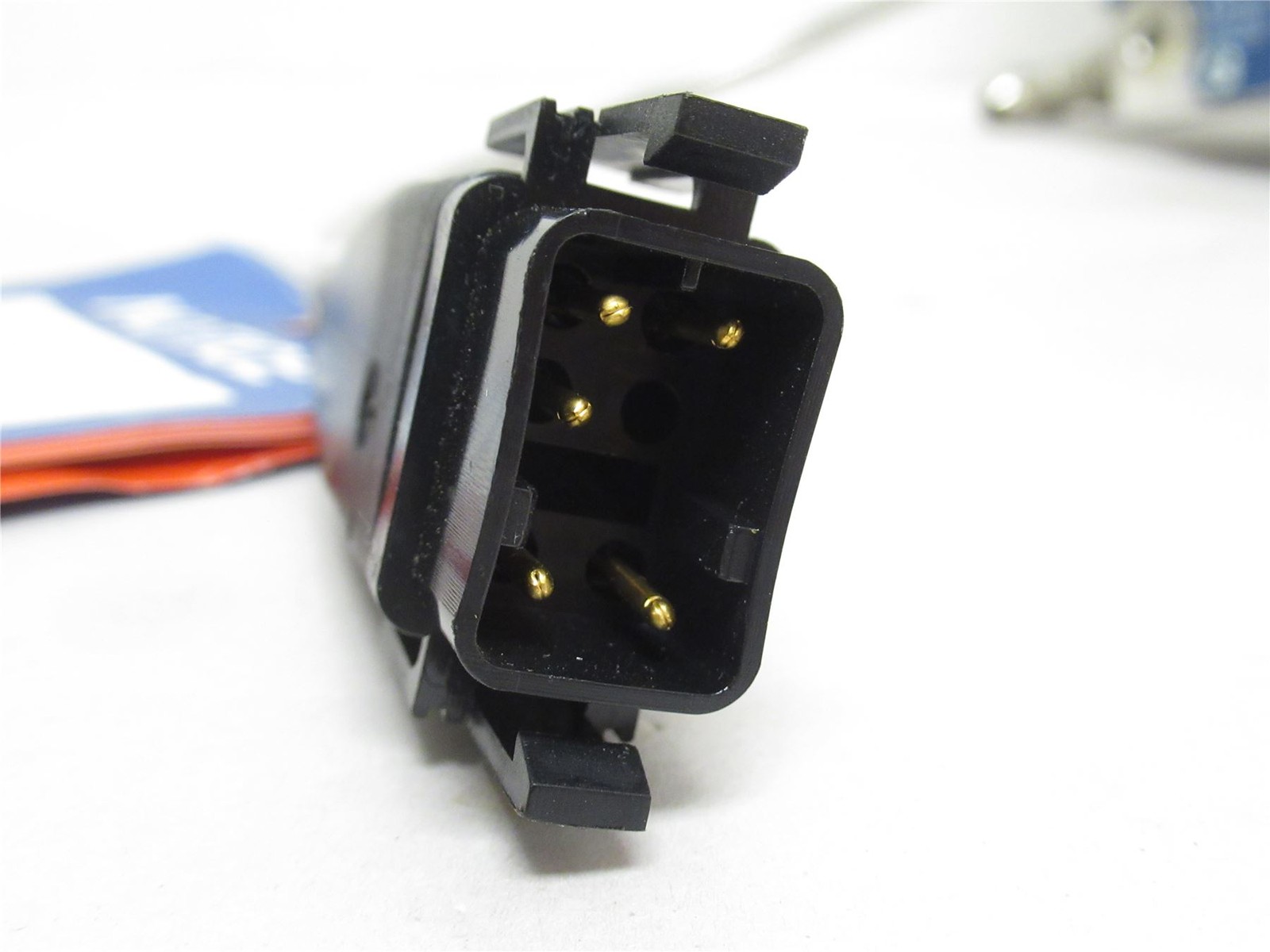 242638 New-No Box; Nordson 8547145 Hot Glue Gun Assembly; 24VAC; 300 Watts