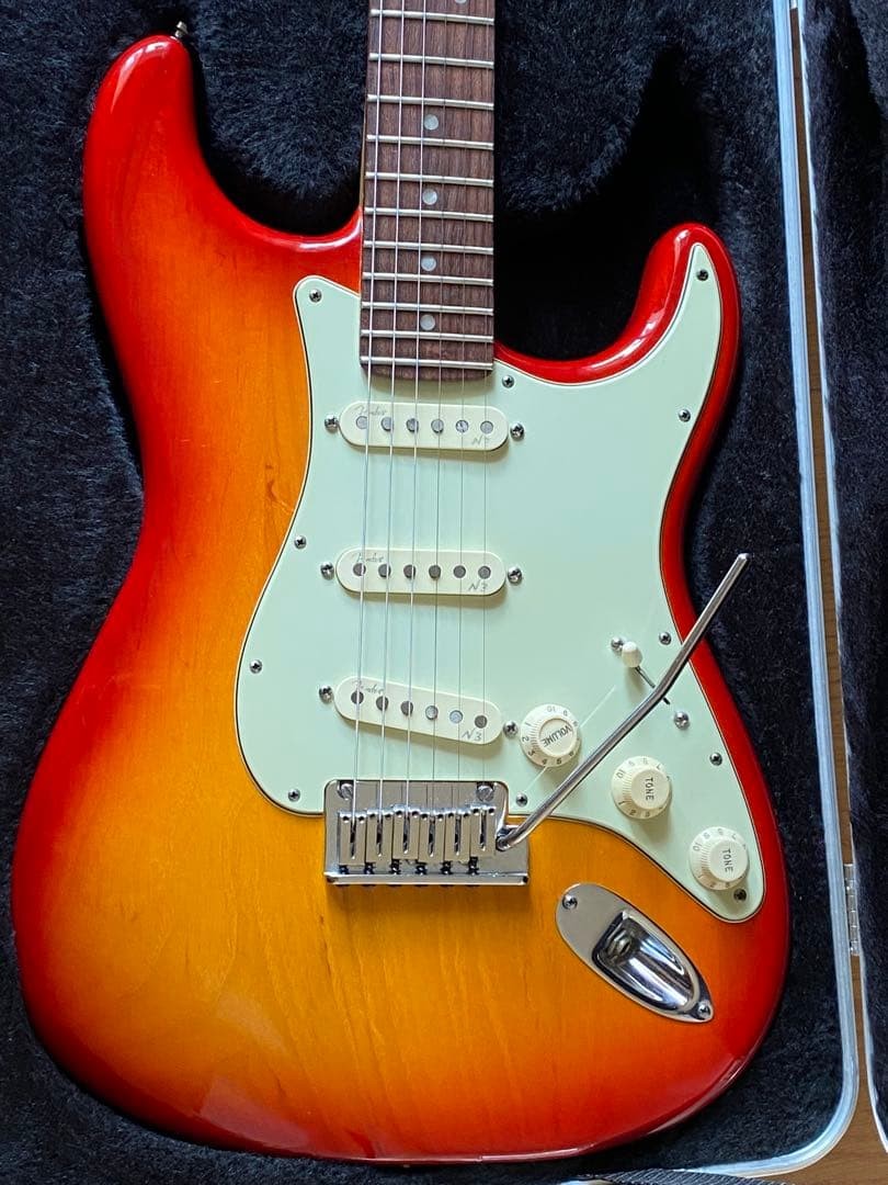 Fender Usa American Deluxe Stratocaster