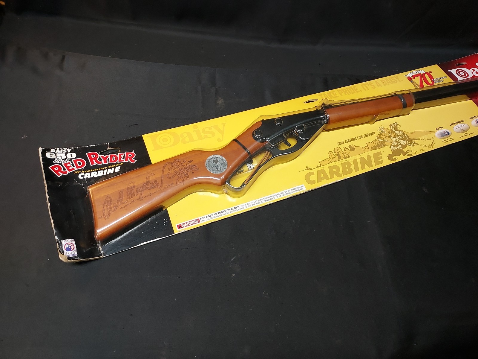 NEW Daisy 70th Anniversary Red Ryder 650 Shot Carbine BB Gun / .177 Caliber