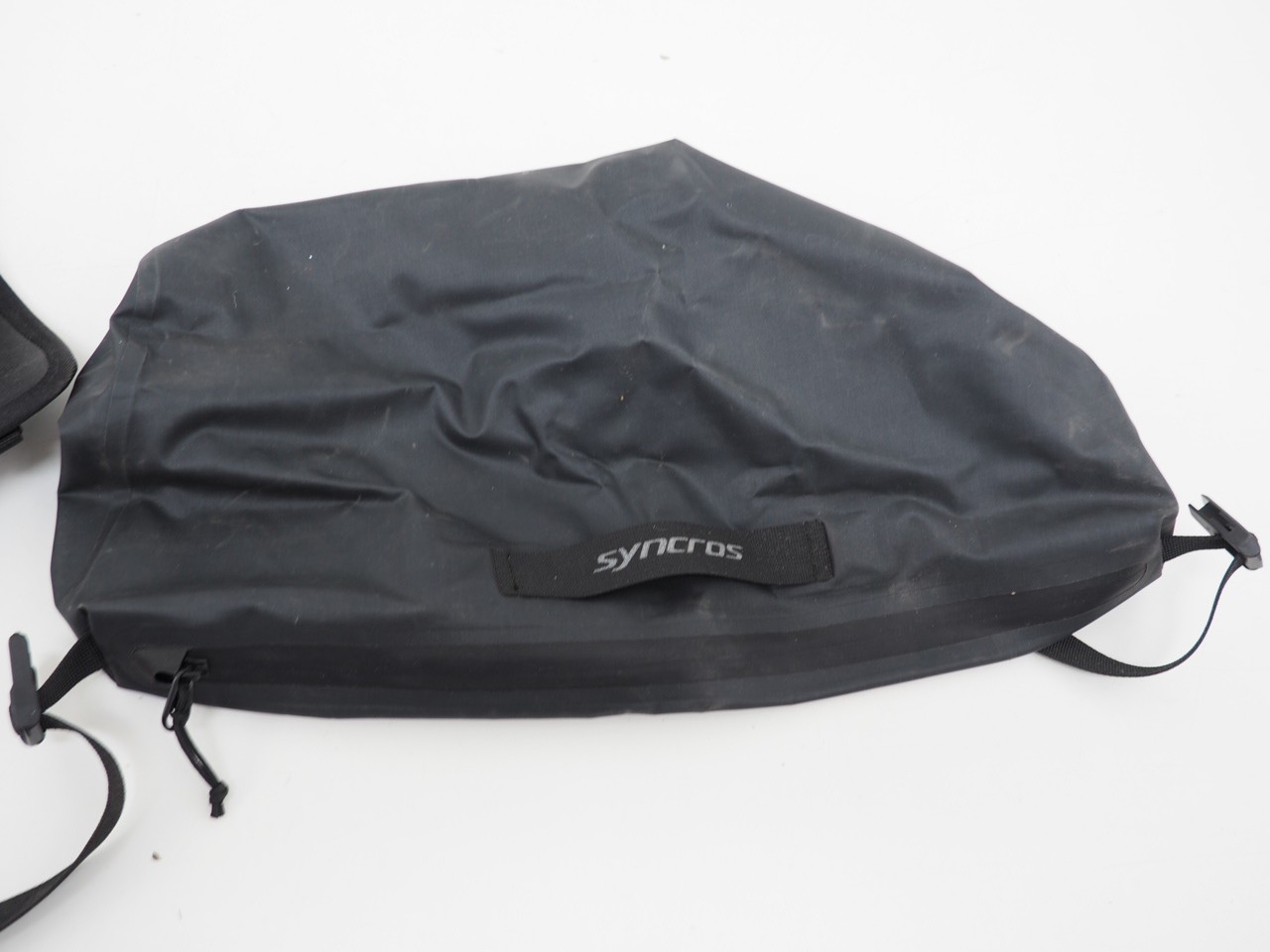 Syncros Bicycle Handlebar Roll Bag 8.5L Black Waterproof 2-Piece Kit