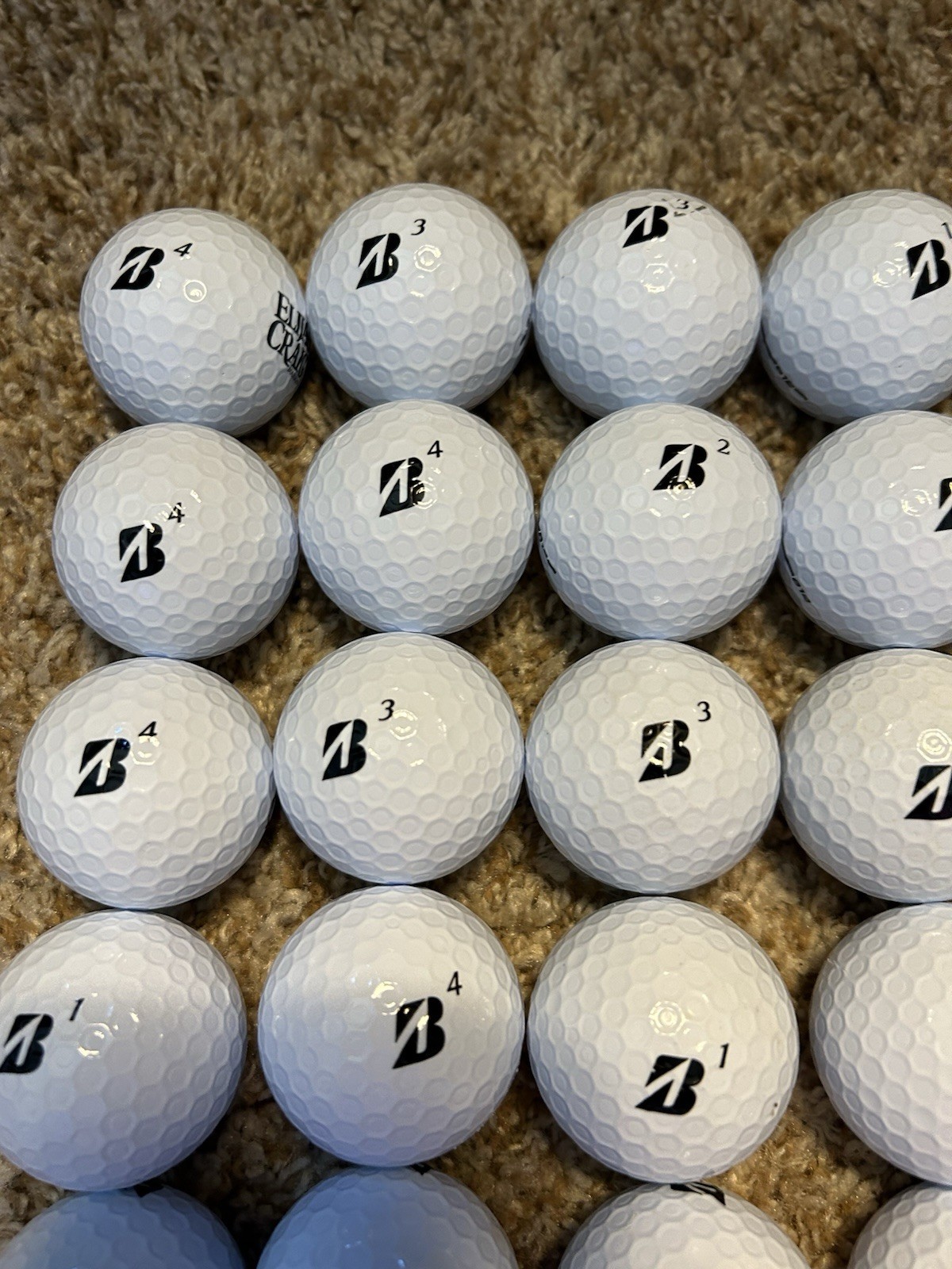 50 Mint Bridgestone E12 Golf balls