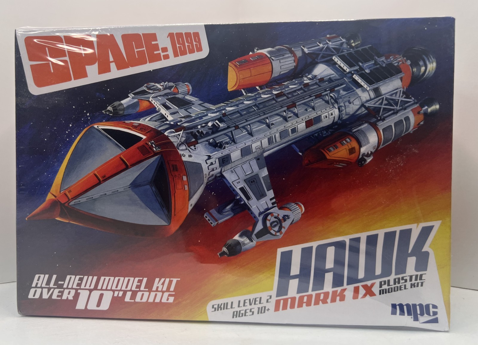 MPC SPACE 1999 HAWK MARK IX SPACECRAFT PLASTIC MODEL KIT NEW - SEALED