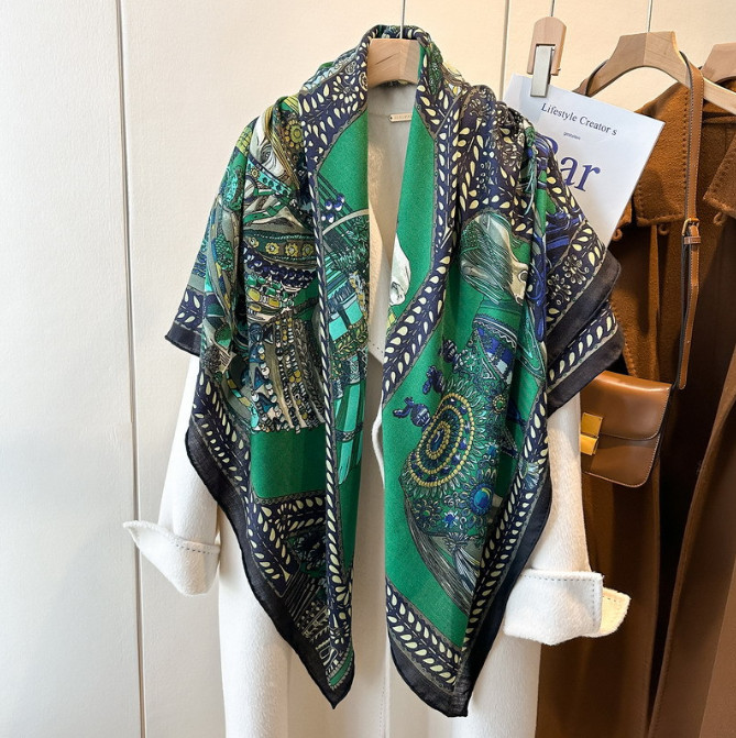 70% Cashmere 30% Silk totem Print Bandana Shawl 53'' Neckerchief Scarf Wrap