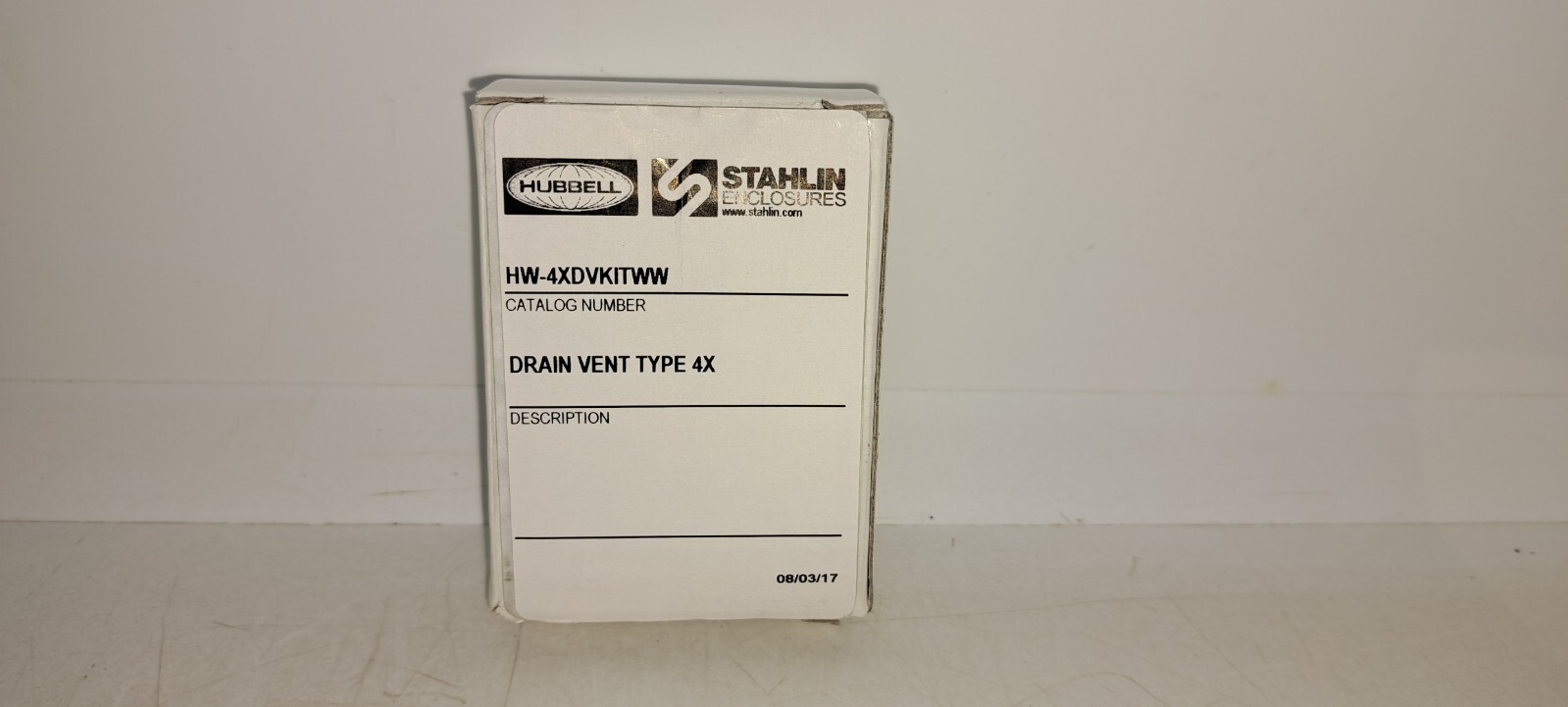 HUBBELL HW-4XDVKITWW Drain Vent Type 4X Stahlin DV4XKIT NEW