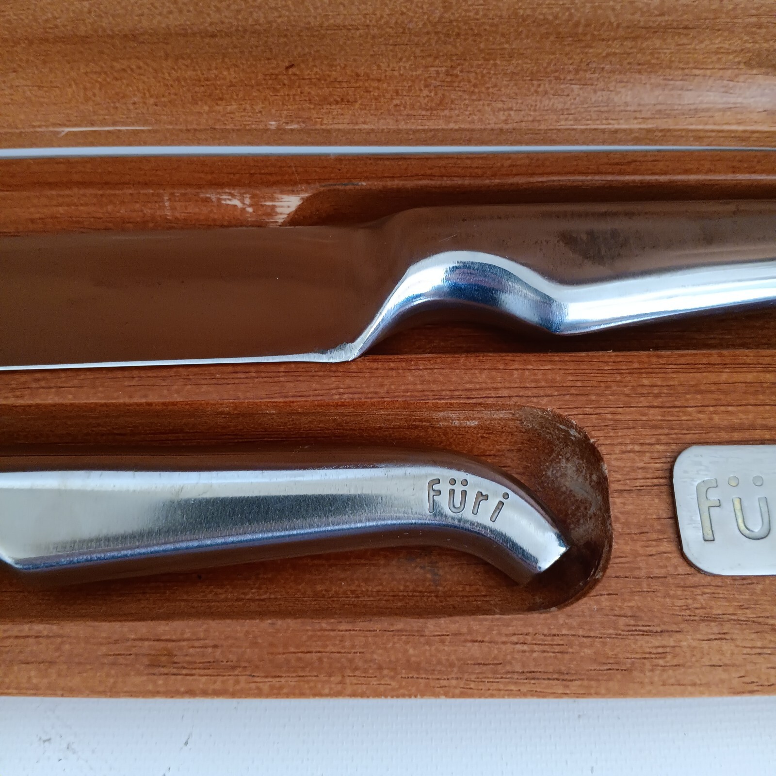 Furi Pro 2-Piece Carving Set With Wood Box