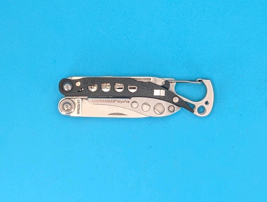 Leatherman Style CS Black Multi-Tool! FAST SHIPPING!