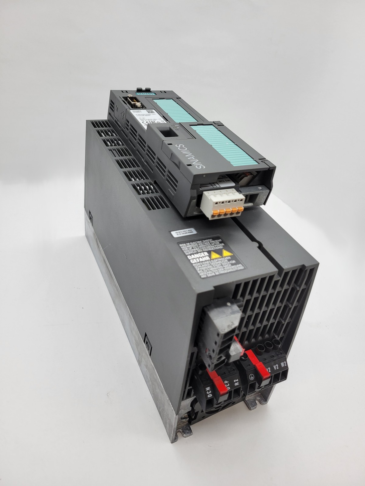Siemens 1P6SL3210-1PB17-4UL0 Sinamics PM240-2 Power Module 1.5KW 3PH 200/240V