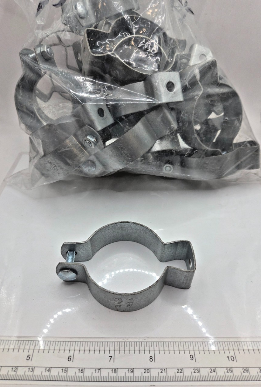 LOT OF 26 RACO 2" SIZE 5 CONDUIT & CABLE HANGERS - SCREW ON ZINC PLATED 0104I