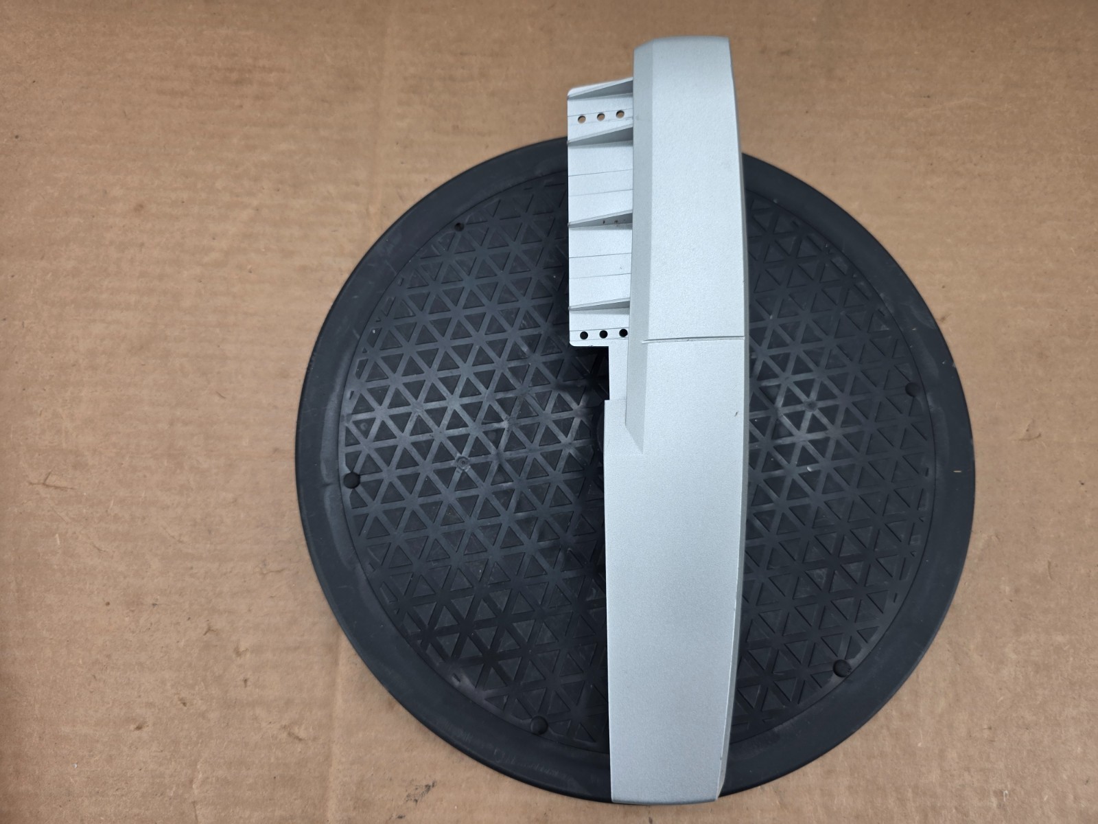 KORG Triton LE 61/76-Key Right Side End Cap/Plastic Panel.