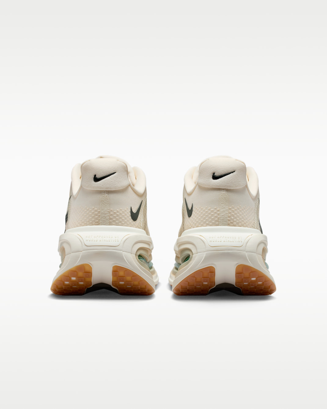Nike Vomero Premium Pale Ivory Sand Drift HQ2050-106 Men's Size