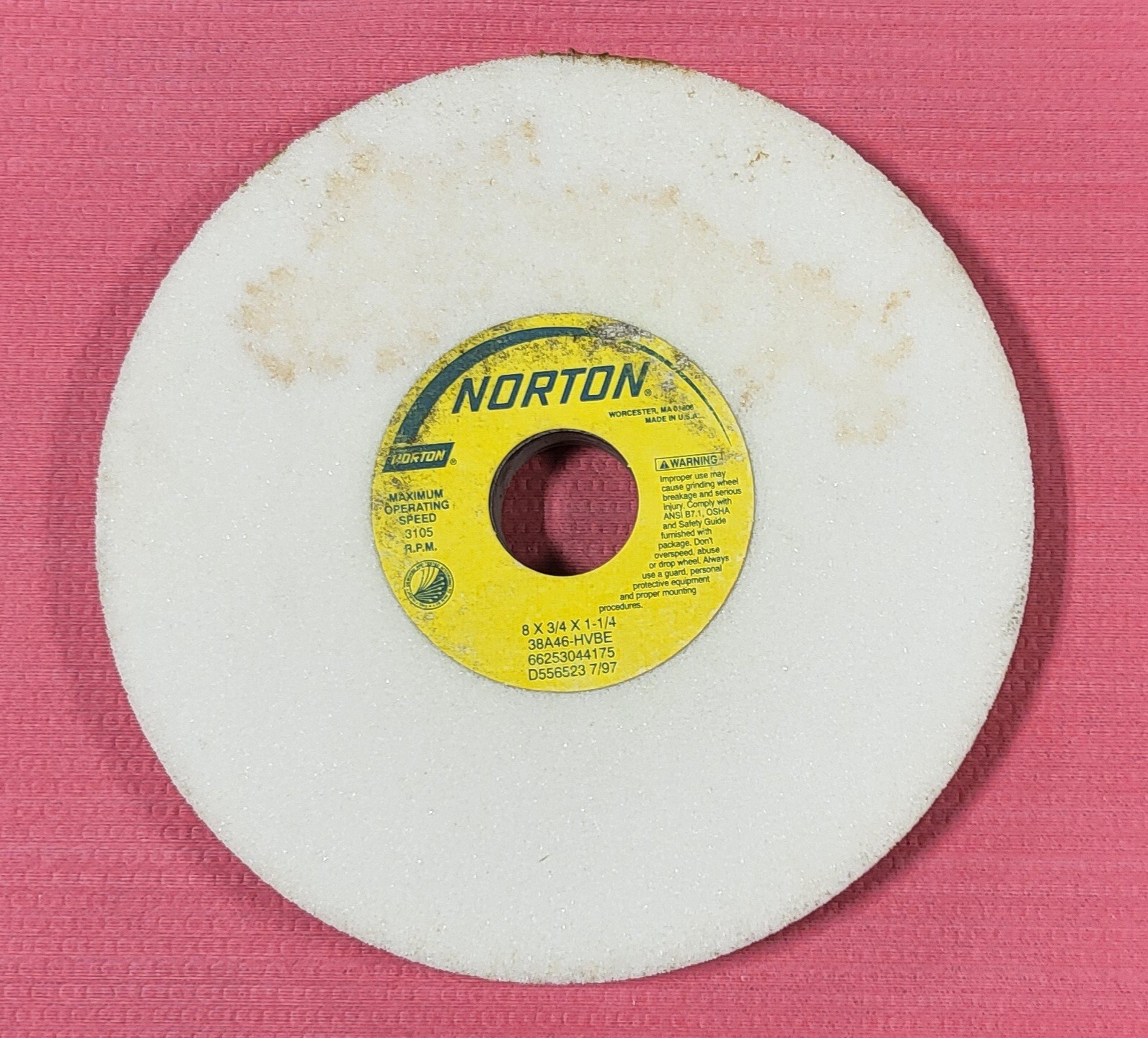 NORTON 38A46-HVBE 8" x 3/4" x 1-1/4" Grinding Wheel 3105 RPM 46 Grit Abrasive