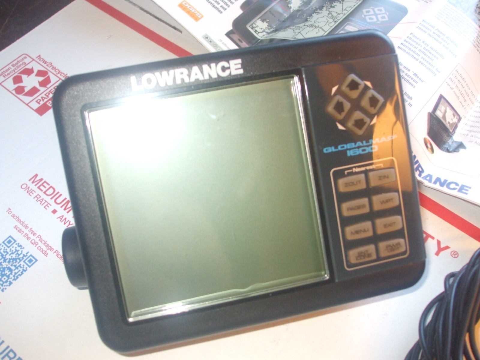 LOWRANCE GlobalMap 1600 Fish Finder GPS