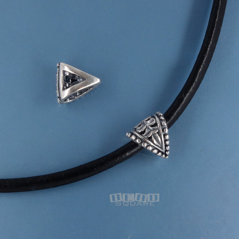 2 Oxidized Sterling Silver Compound Leaf Triangle Pendant Bail ap. 8mm #44333
