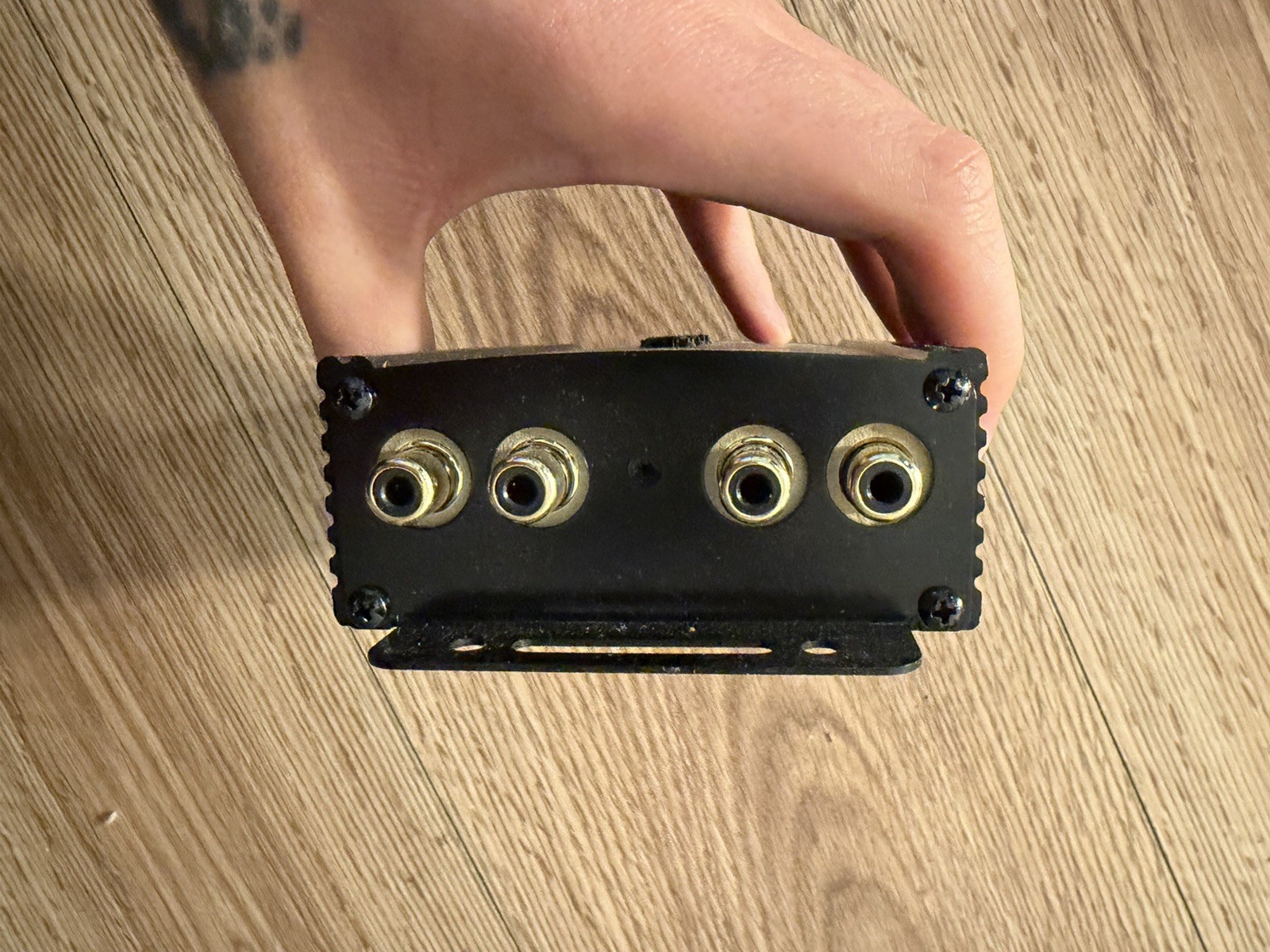 AudioControl LC2i 2-Channel Line Output Converter with AccuBASS