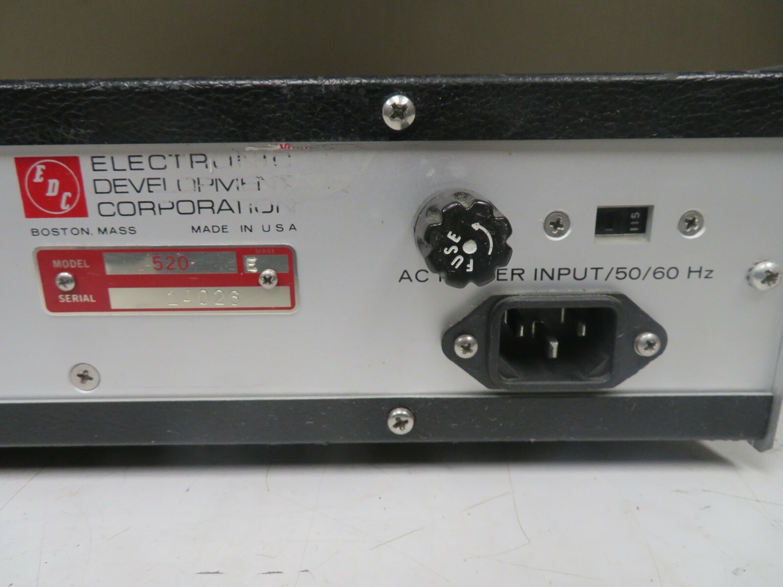 Electronic Development Corp. EDC 520A Programmabel IEEE 488 DC Calibrator - OV36