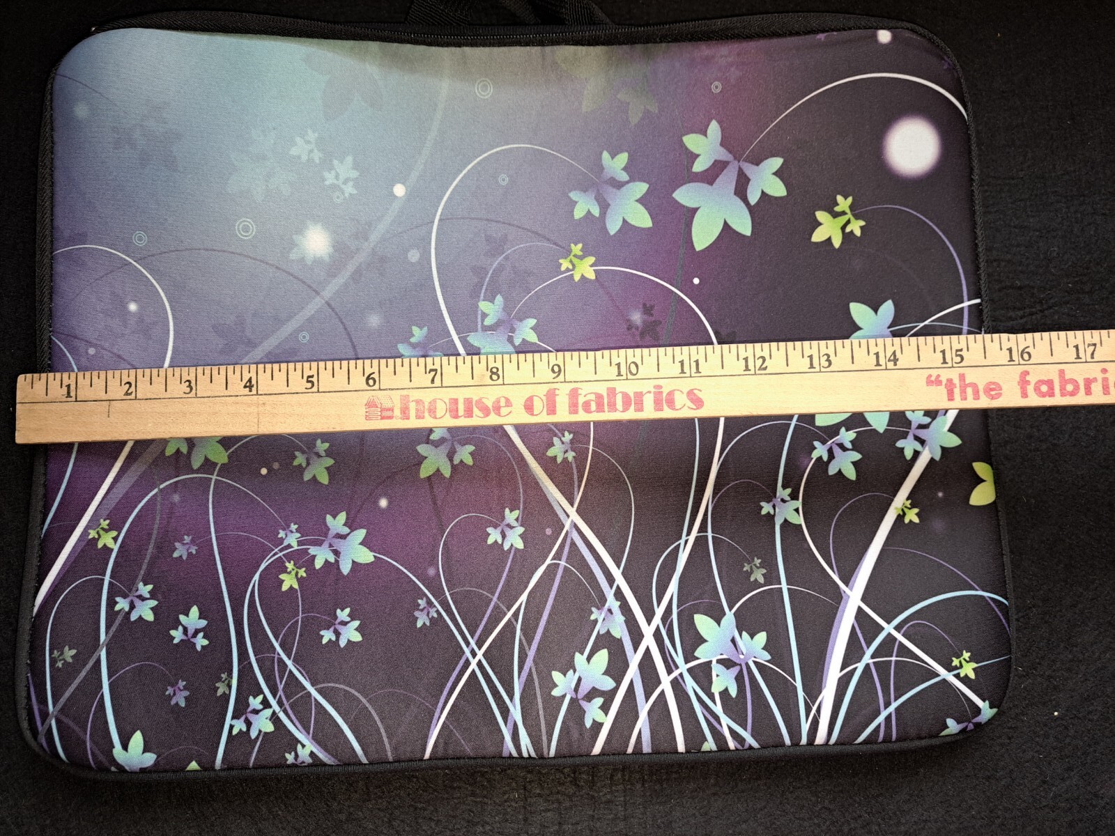 Basic Laptop Carrying Case