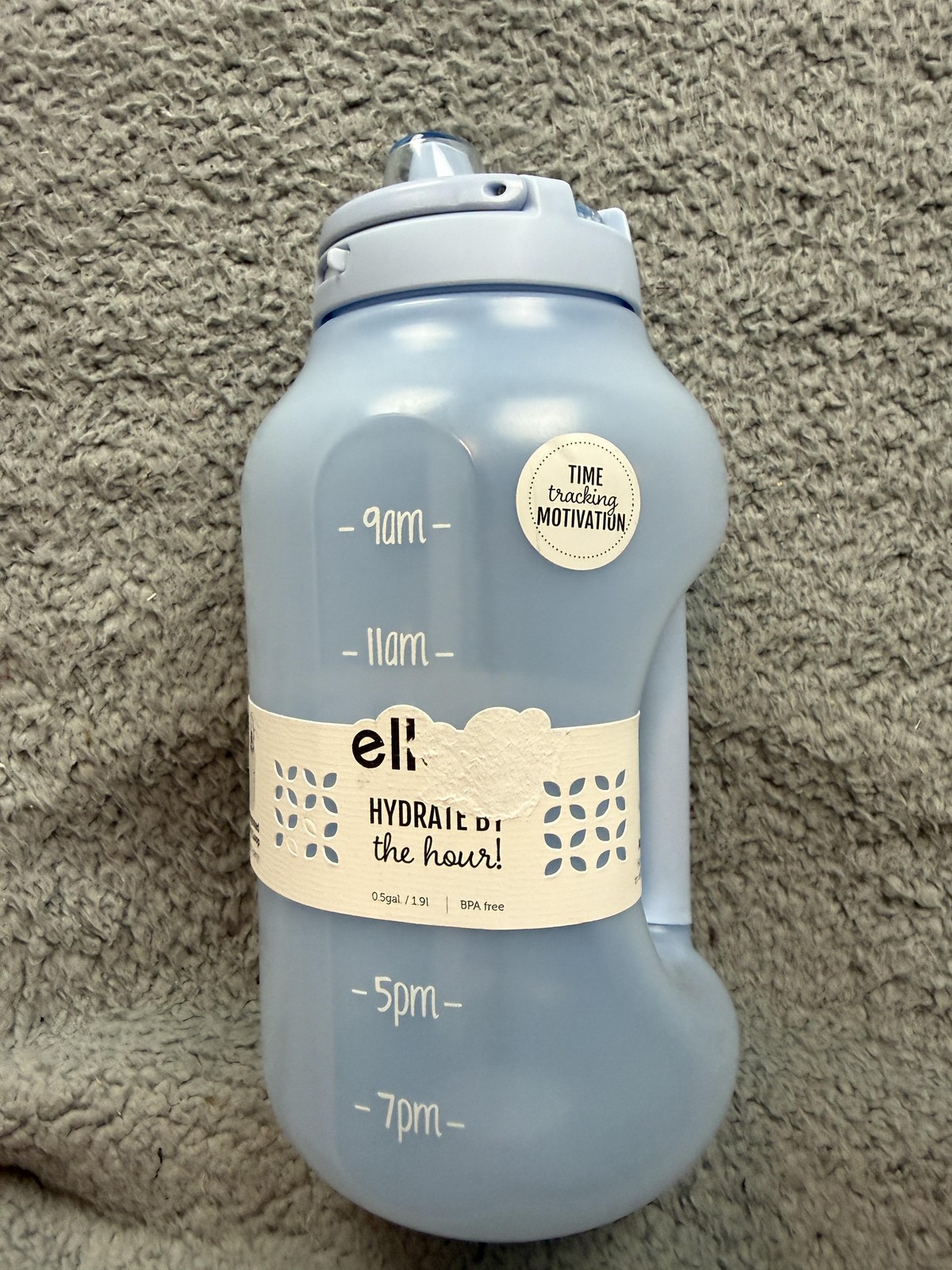Ello Hydra 1/2 Gallon Water Jug 64 oz Halogen Blue Bottle Time Marked BPA Free