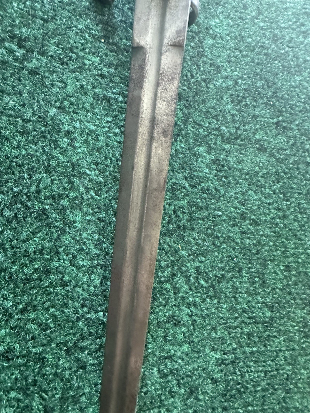 DEL TIN MADE PARRYING DAGGER