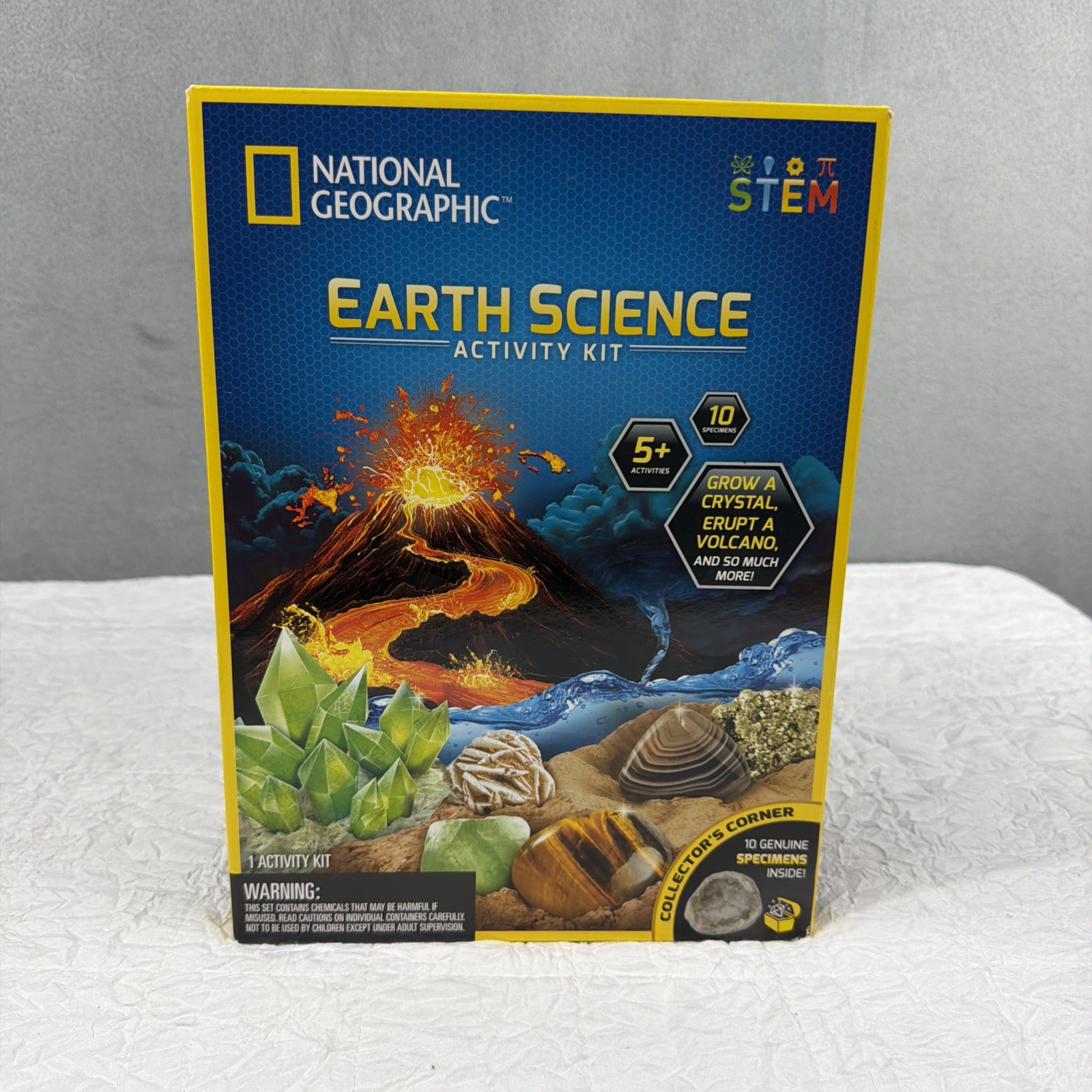 NEW National Geographic Earth Science STEM Activity Kit Crystals Volcano Rocks