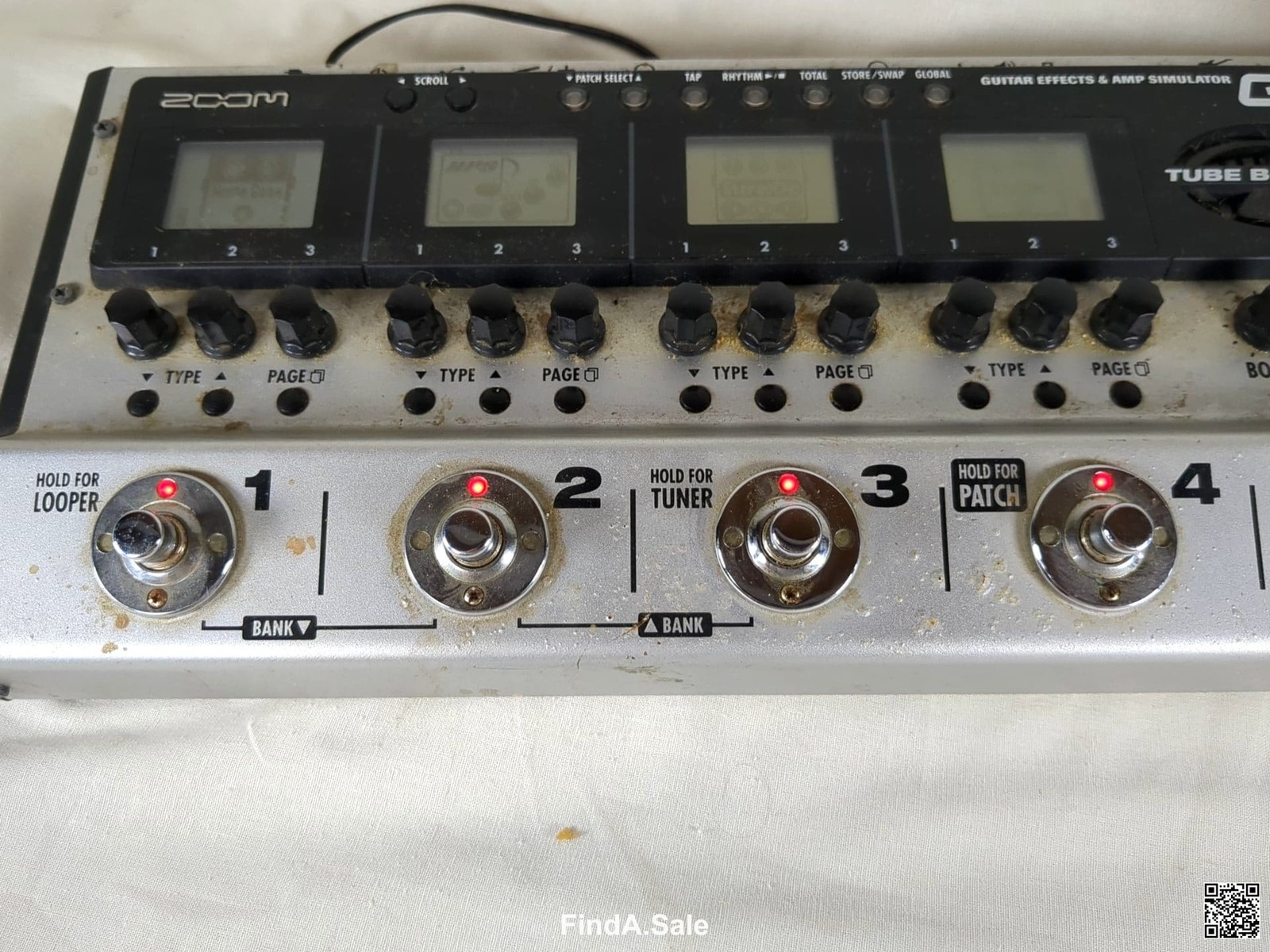 Zoom G5 Guitar Effects & Amp Simulator Pedal