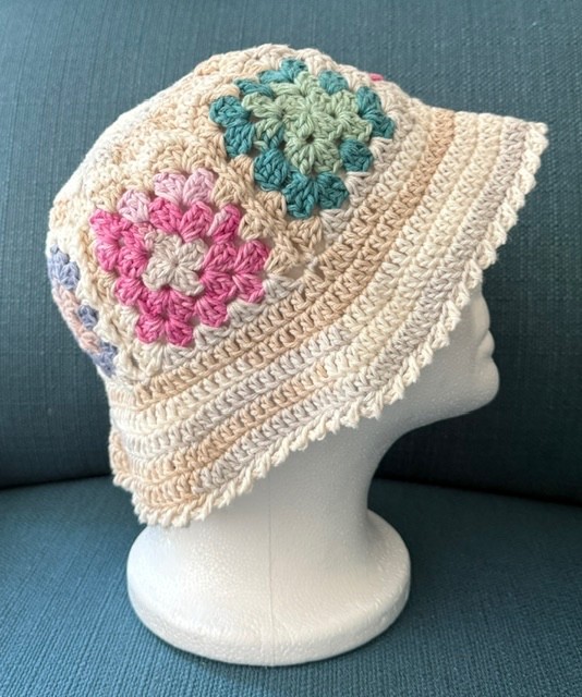 HANDMADE Crochet MOMMY AND ME Granny Square 100%COTTON YARN colorful Bucket Hat