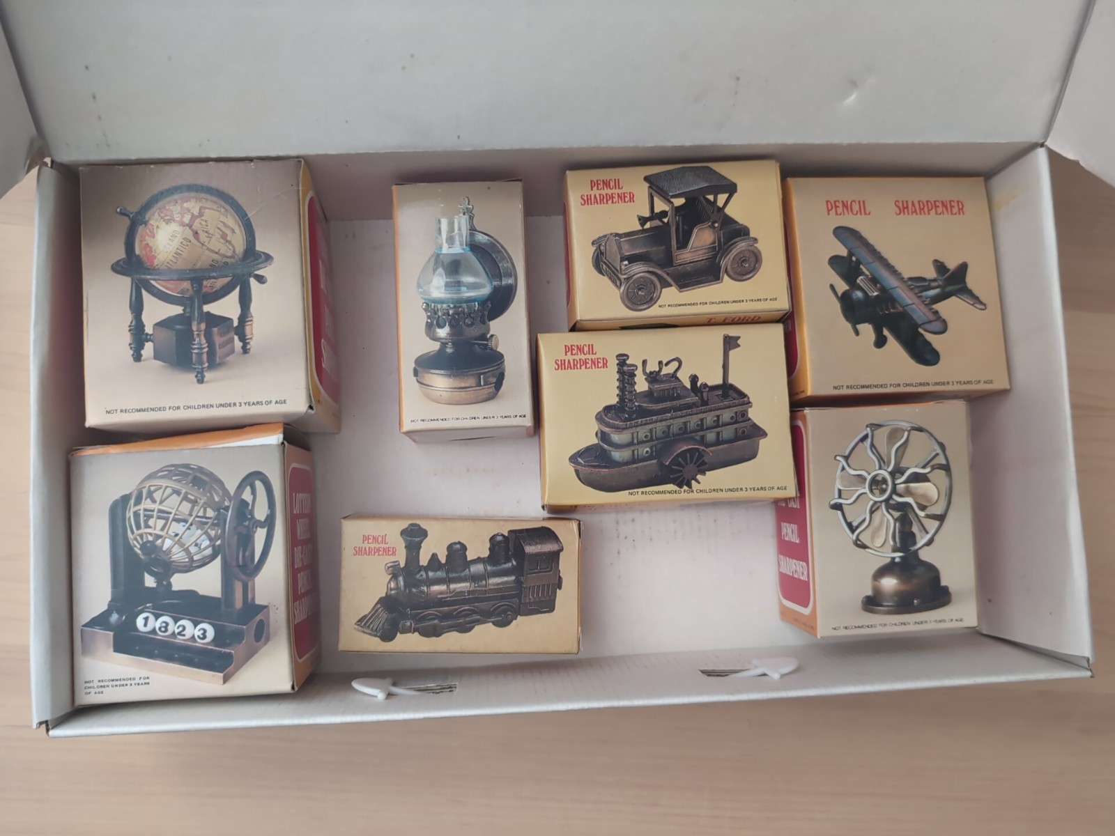 Case Die Cast Pencil Sharpener Collection Antique Miniatures New