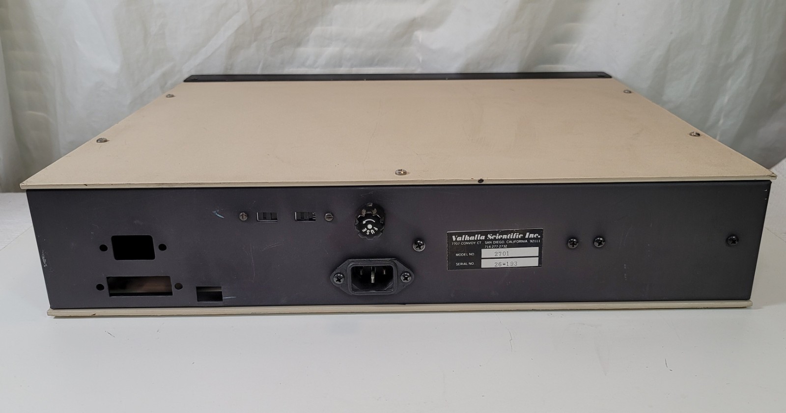 Valhalla Scientific 2701 Programmable Precision DC Voltage Calibrator Tested