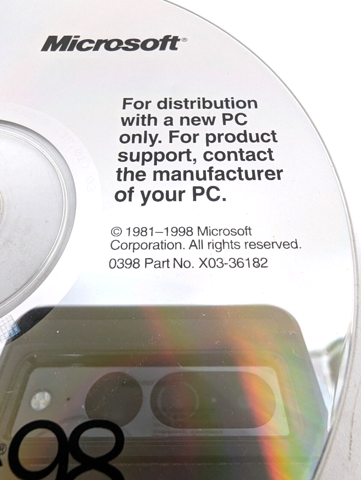 Microsoft Windows 98 CD-ROM CD Disc NO LICENSE KEY X03-36182 Clean Disc