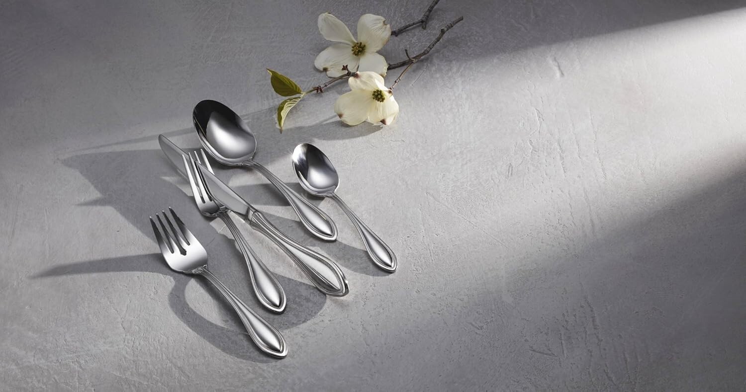 American Harmony 20-Piece Flatware Set - Timeless Design for Everyday Dining