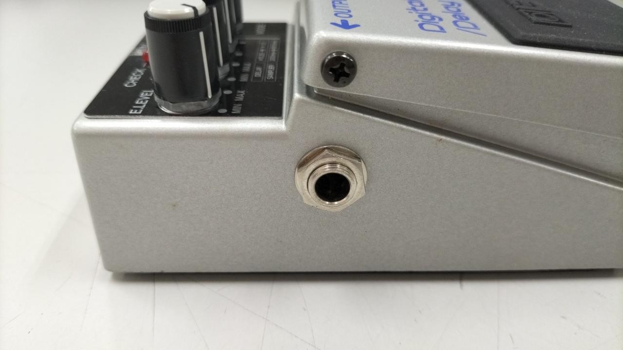 BOSS DSD-2 Digital Sampler with Power Supply