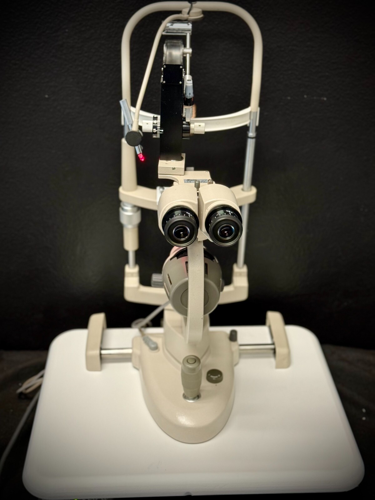 Marco G2 Ultra Slit Lamp with Haag Streit Applanation Tonometer-Good Condition!