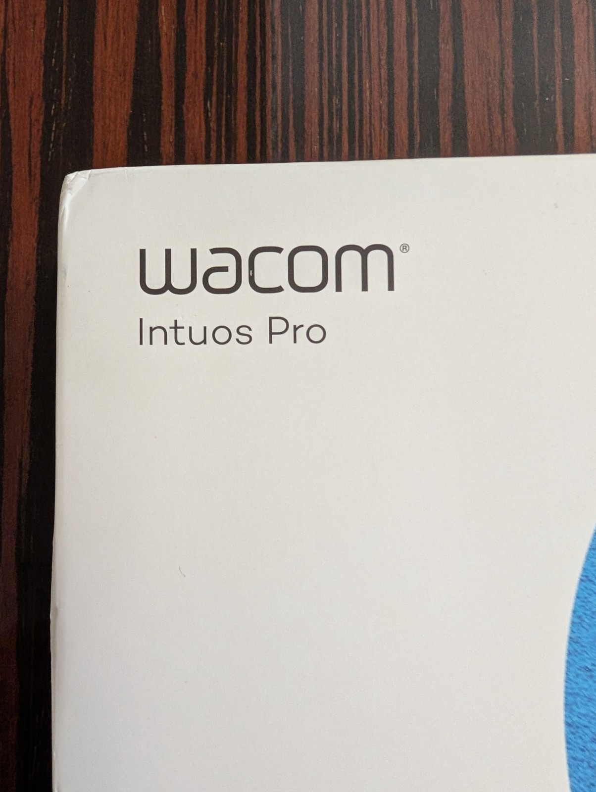 Wacom Intuos Pro Digital Graphic Drawing Tablet For Mac/PC Small PTH-460