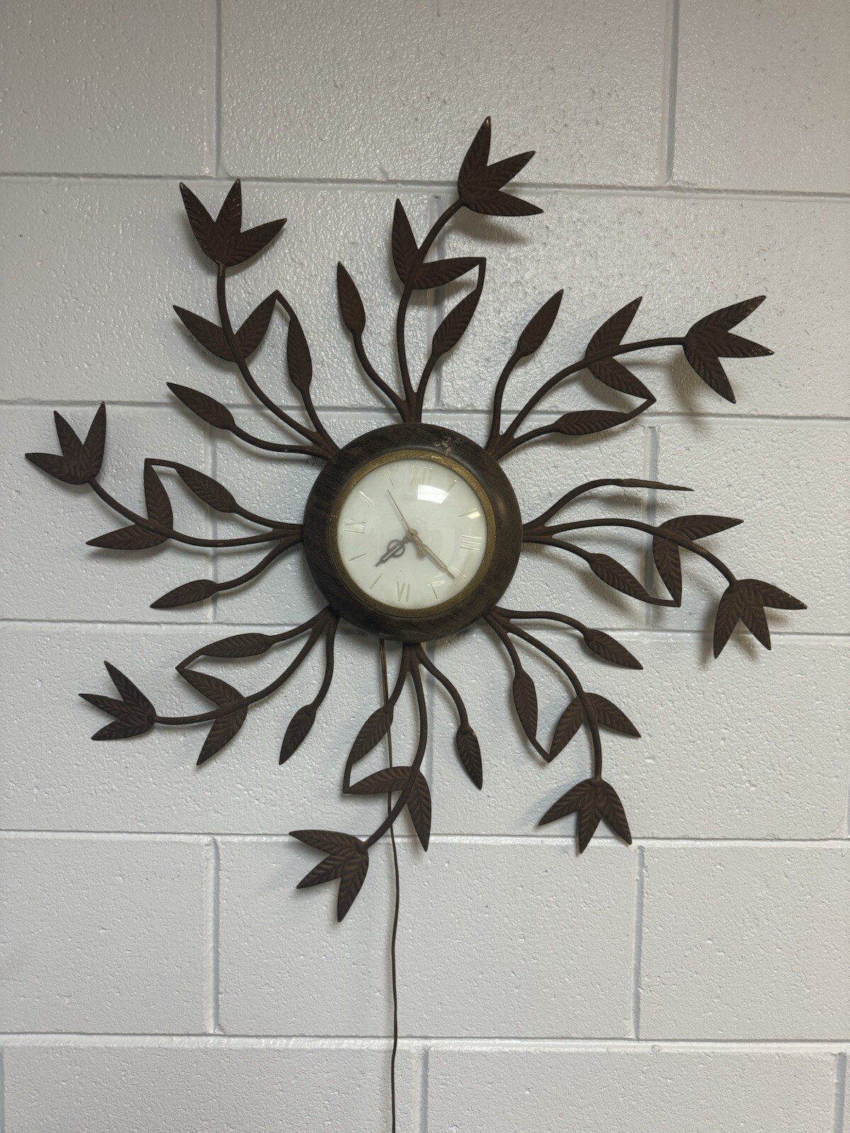 Vintage All Metal Leaf Wall Clock