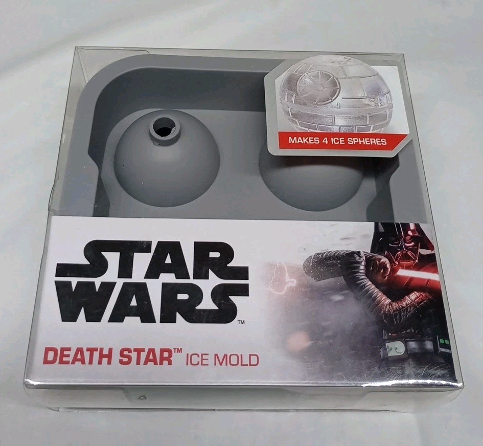 Star Wars Death Star Ice Mold Makes 4 Ice Spheres NEW