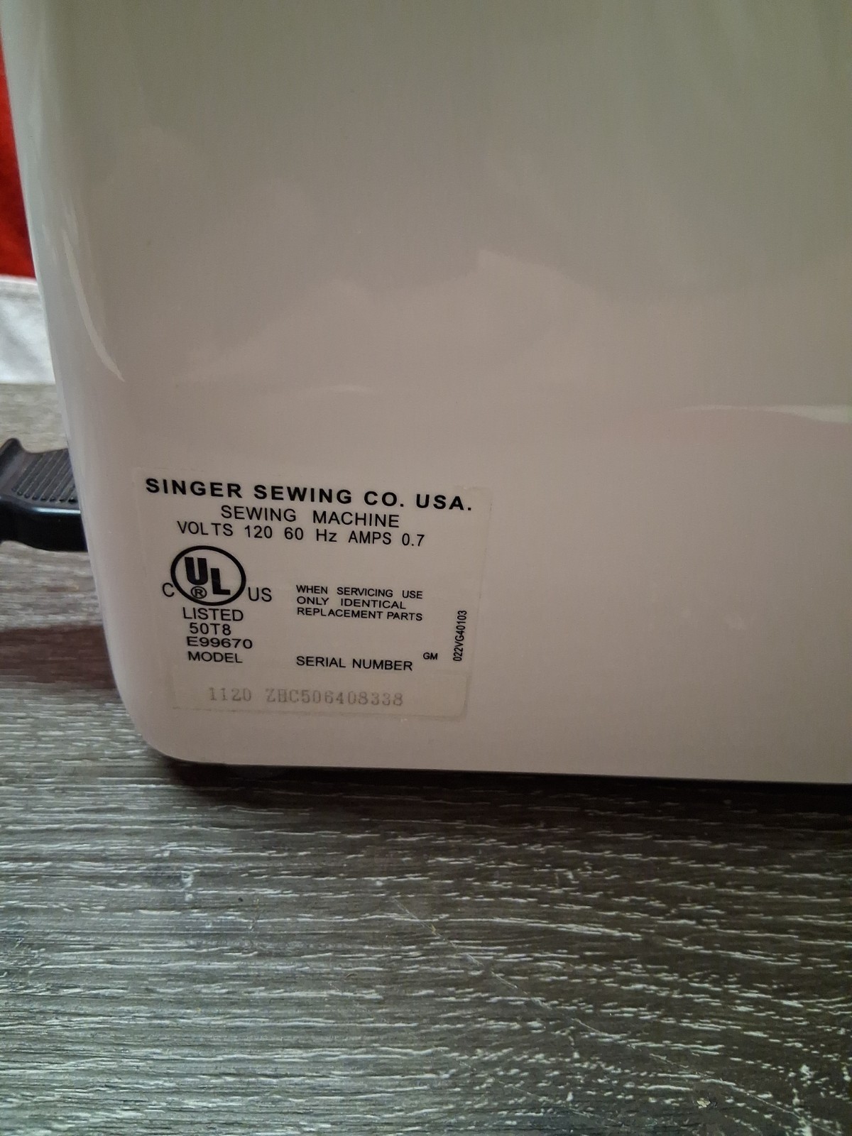 Singer Model 1120 Portable Domestic Home Sewing Machine Tested Working