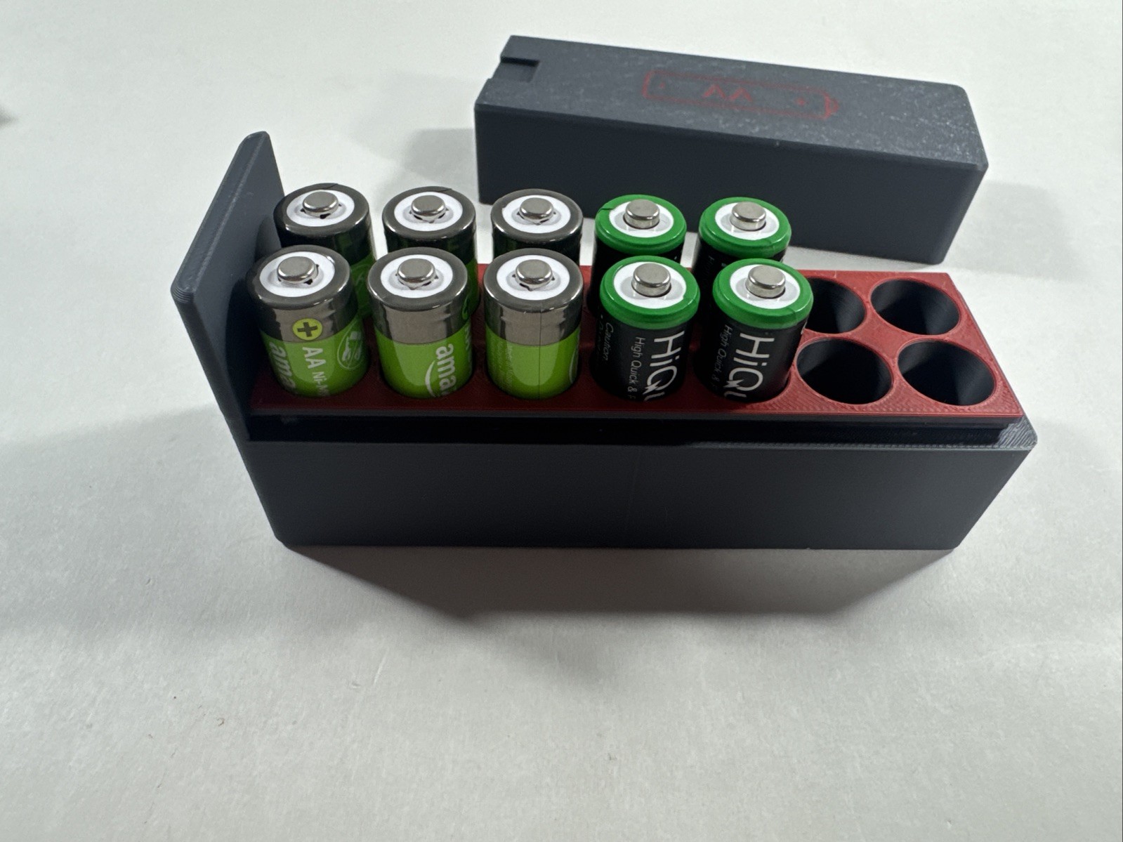 AA Battery Storage Container 14 Battery Capacity **Batteries Not Included**