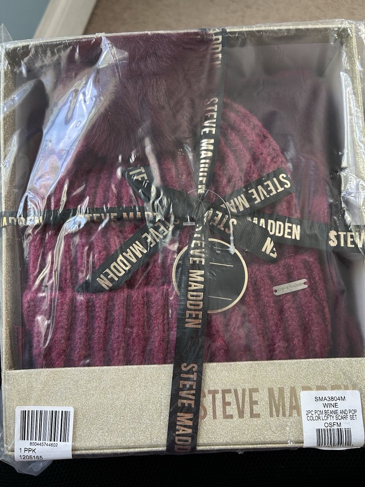 Steve Madden 2pc Set Women's Hat and Scarf  Color Wine