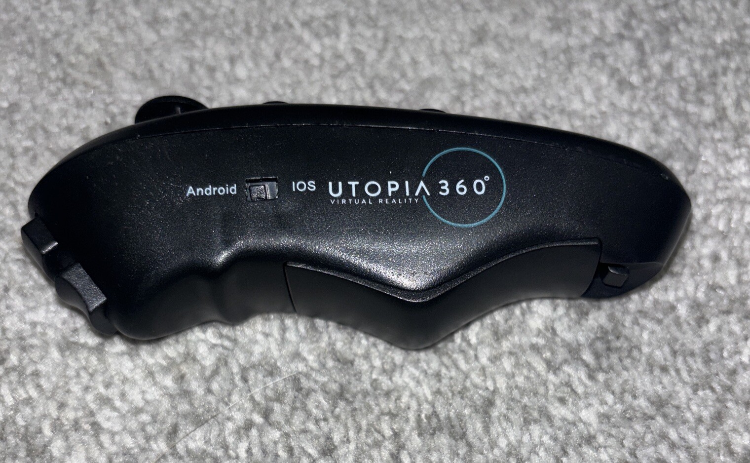 Utopia 360 Virtual Reality Android IOS Remote Control Gaming Video Game (D2)