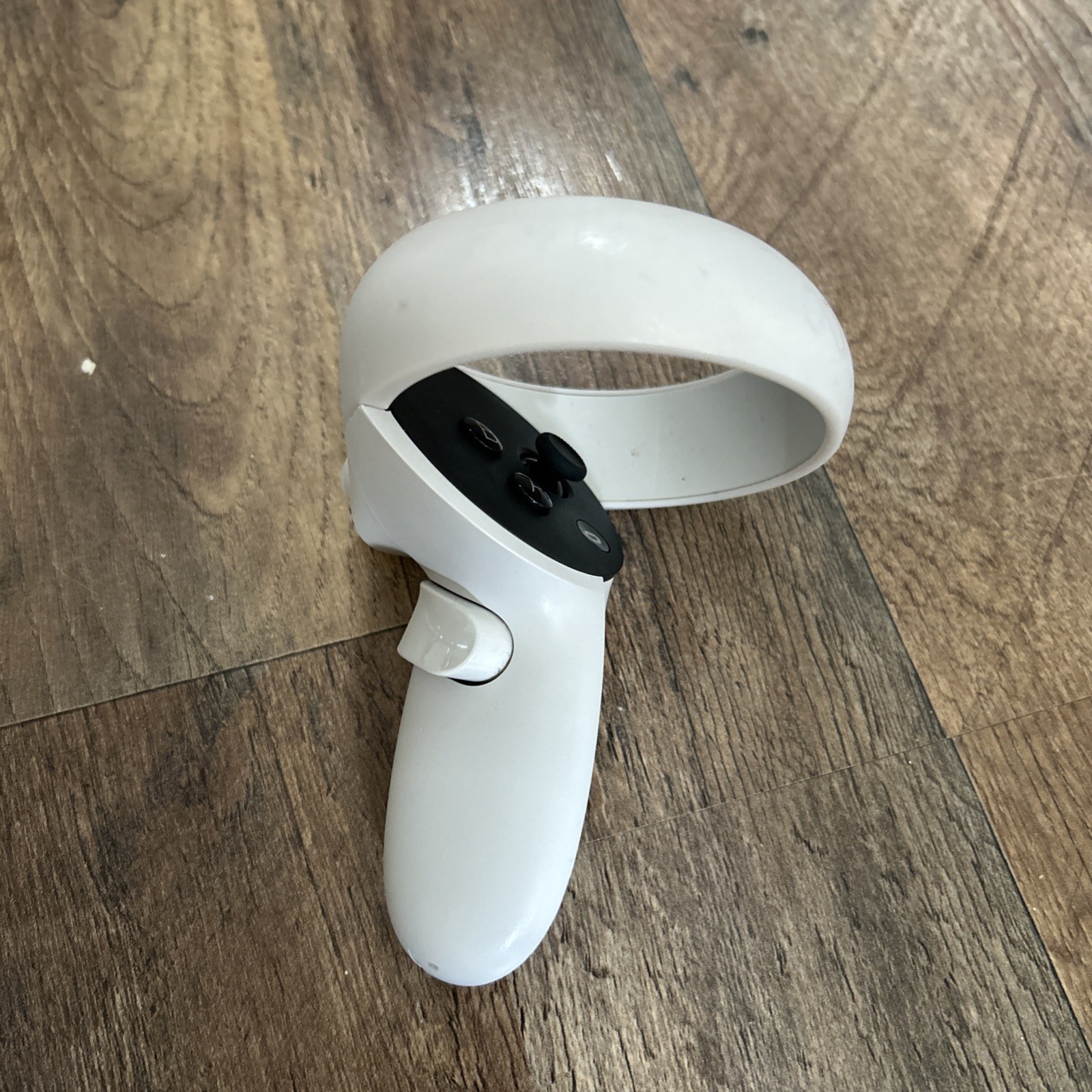 Meta Oculus Quest 2 RIGHT Controller - READ DESCRIPTION