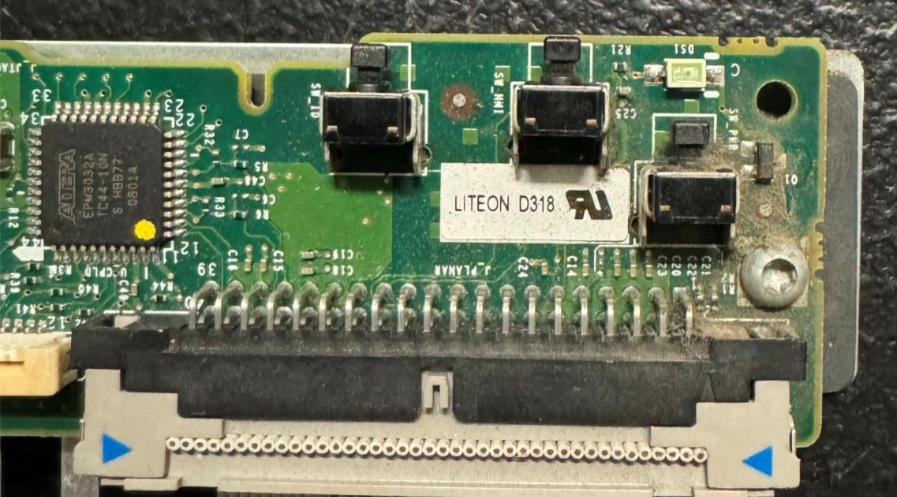 Dell 0NC071 PowerEdge 1950 Server Sideplane Riser Board w/ Ribbon Cable