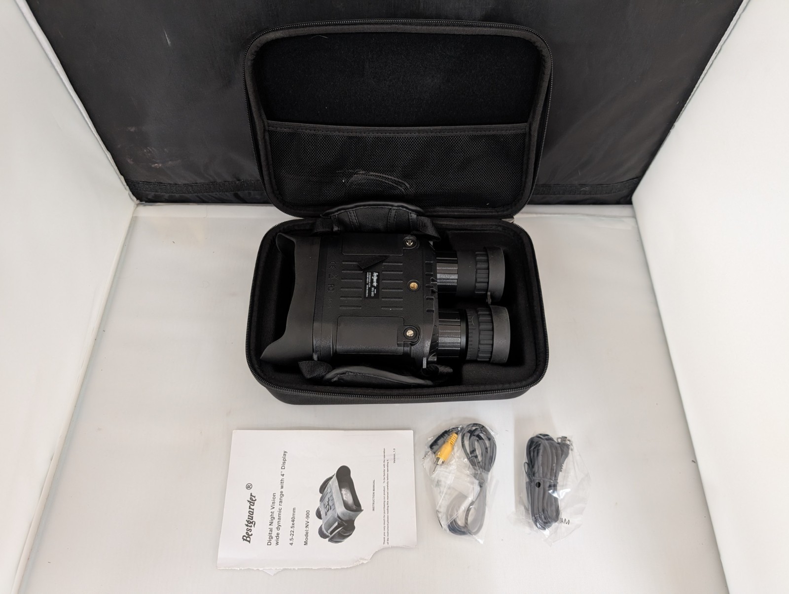Bestguarder NV-900 Digital Night Vision Binoculars - Wide Dynamic Range