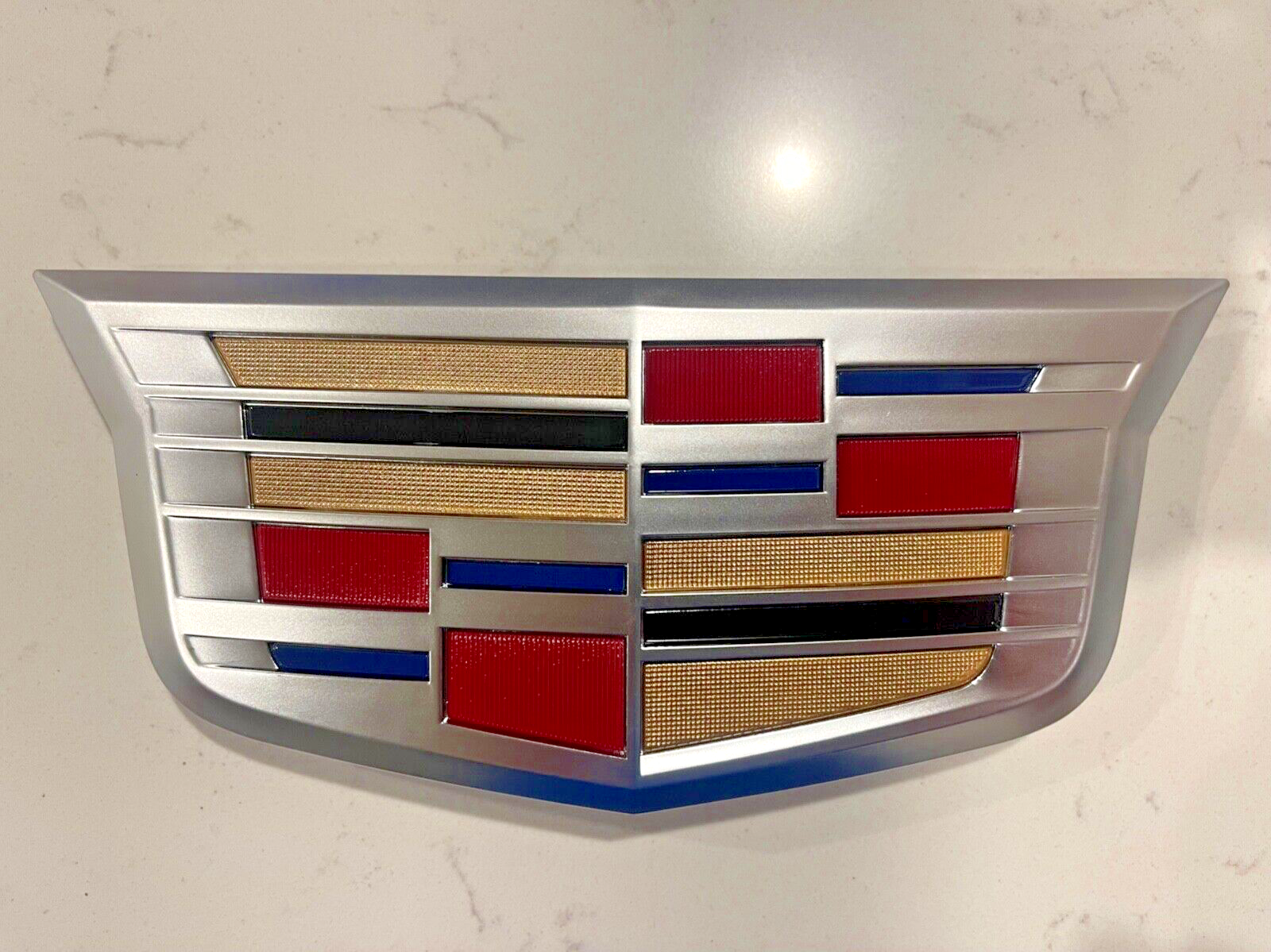 Front Grille Emblem Badge For 2015-2019 Cadillac ATS XTS XT5