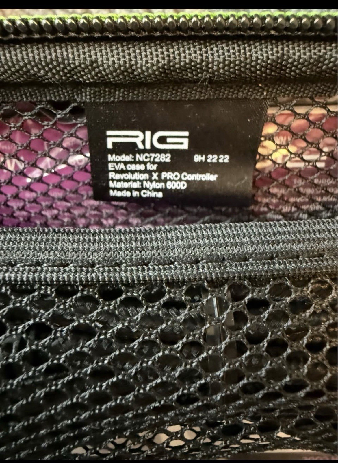 RIG Nacon Revolution X Pro Controller NC7282 with Carrying Case and Controller