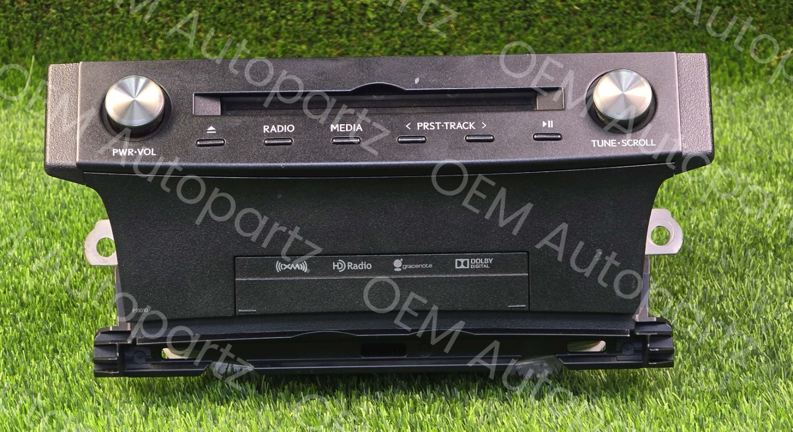 2015-2016 Lexus IS250 IS200T XM HD radio Gracenote CD player Face ID P11010 Oem