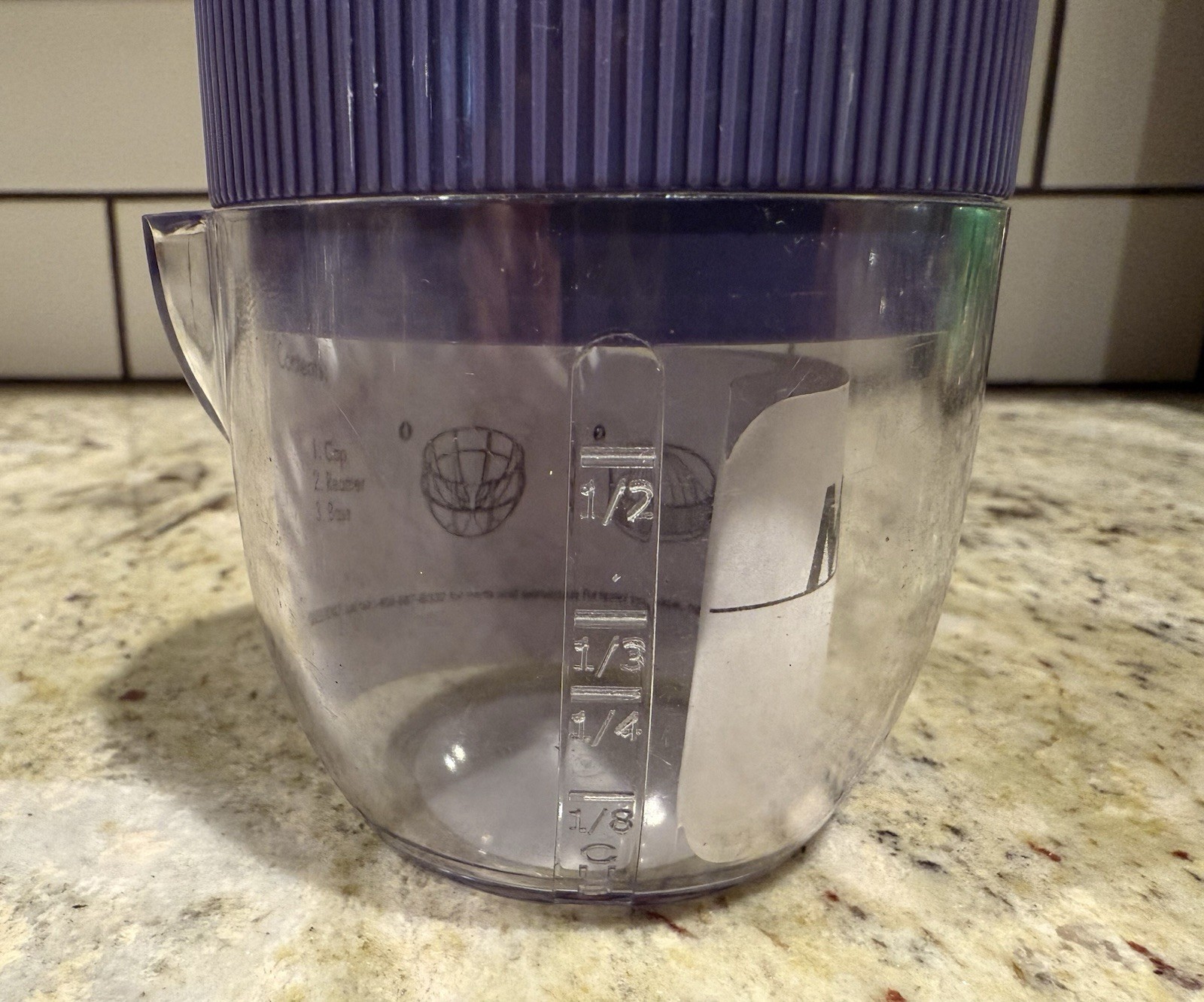 MICHAEL GRAVES DESIGN Mini Citrus Juicer **damaged** *sold AS IS*