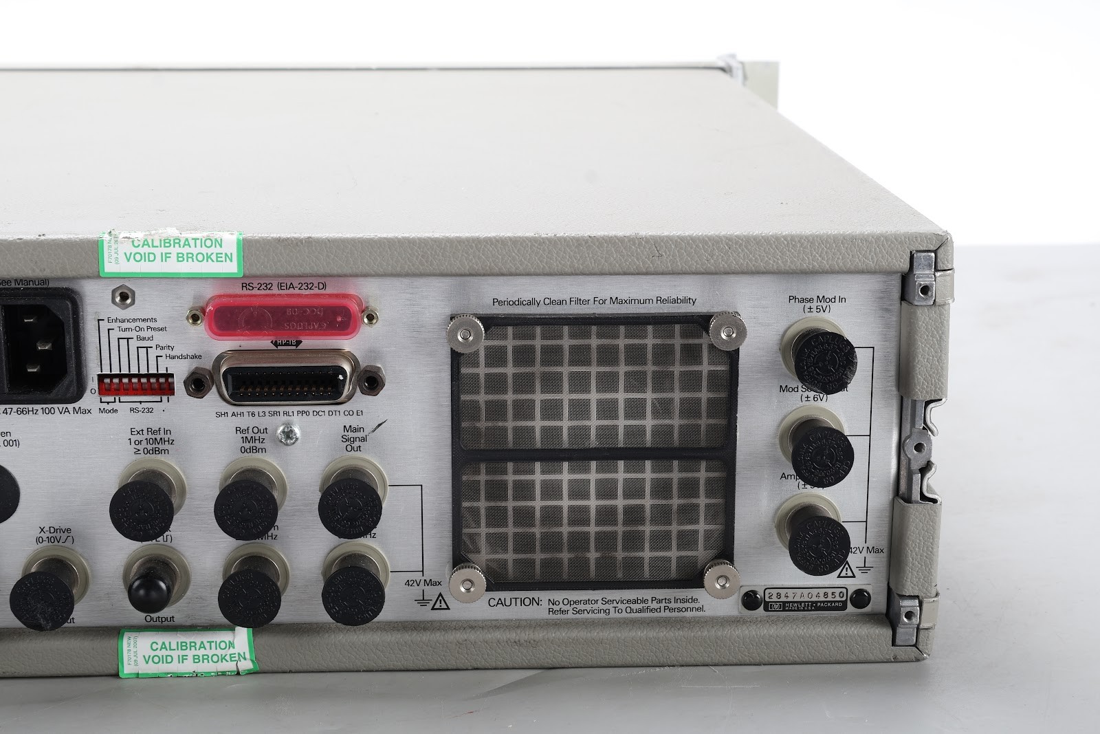 HP 3325B Synthesizer / Function Generator - No Options