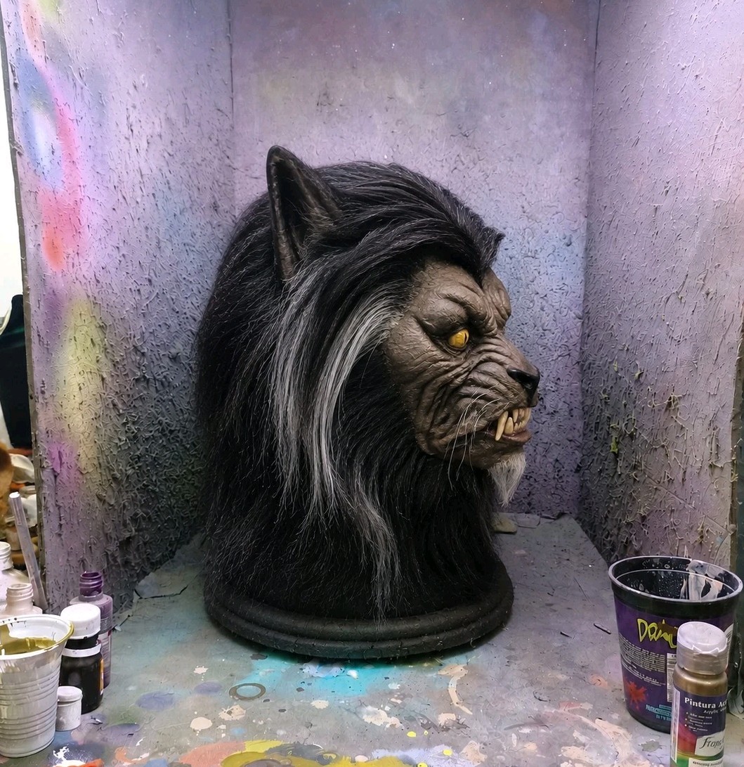 Michael Jackson Thriller (Werewolf Mask + Hands) Iconic 80s Pop Culture Horror