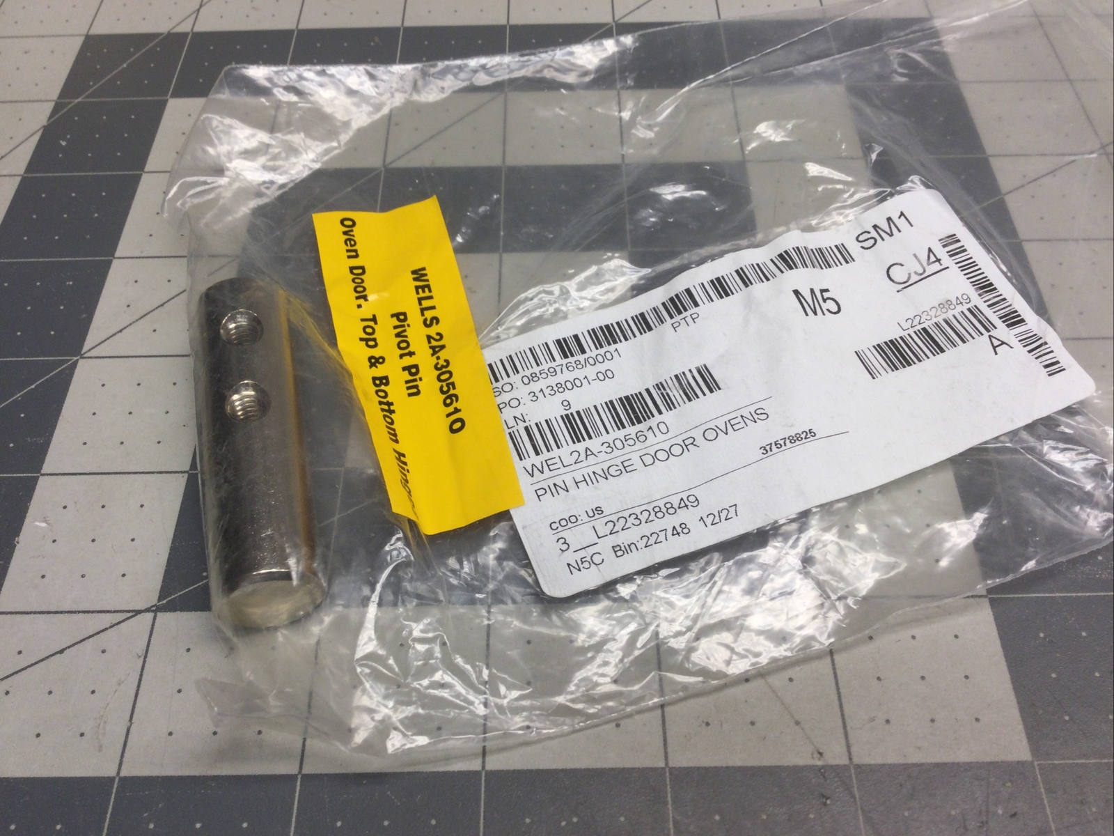 Wells Pin Hinge Door Ovens 2A-305610 - Free Shipping + Geniune OEM (LXA16R)